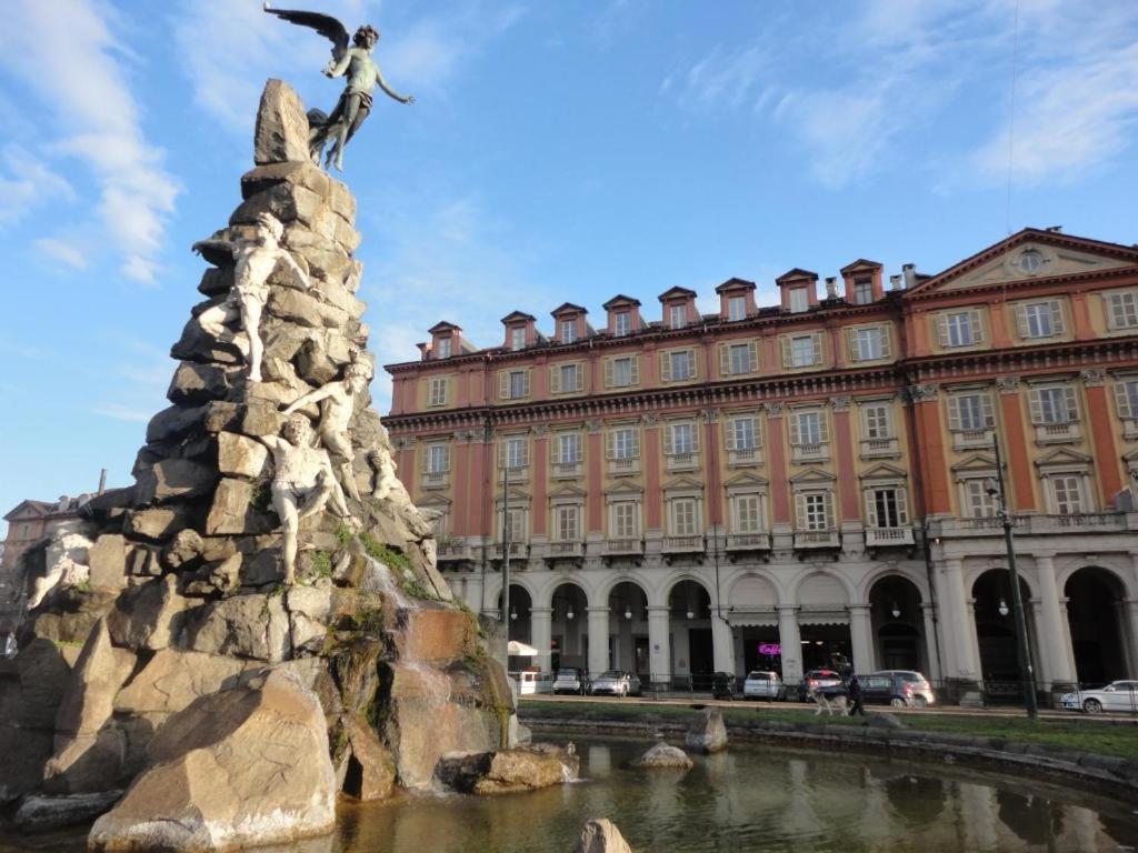 Sweet Apt Piazza Statuto 9 Deluxe Nel Pieno Centro Di Torino Екстериор снимка